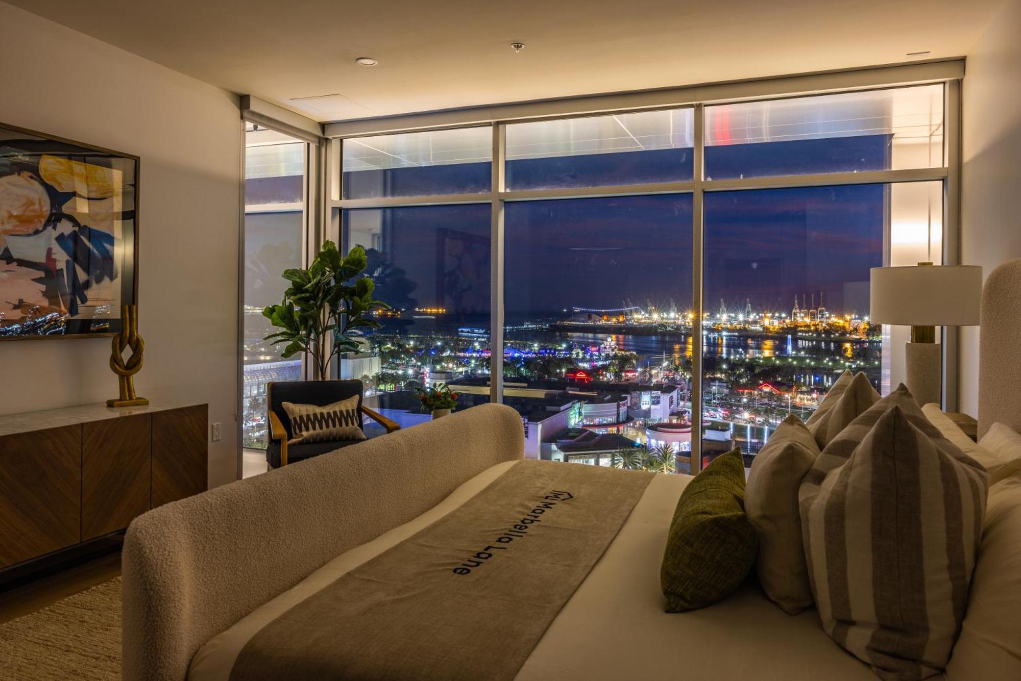 @ Marbella Lane - Penthouse W/ City & Ocean Views 롱비치 외부 사진